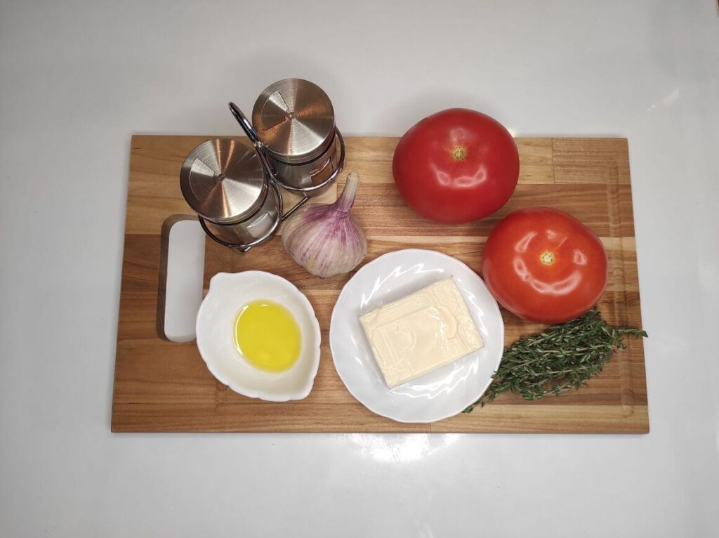 Ингредиенты для Запеченные помидоры с тимьяном