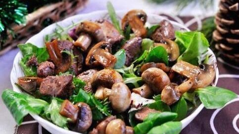 Салат из печени и грибов "Прованс"